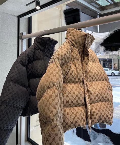 gucci balenciaga quando esce|balenciaga gucci puffer.